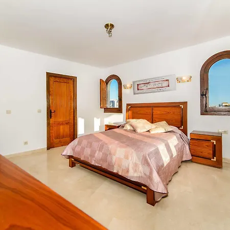 Bennecke Arina Apartment